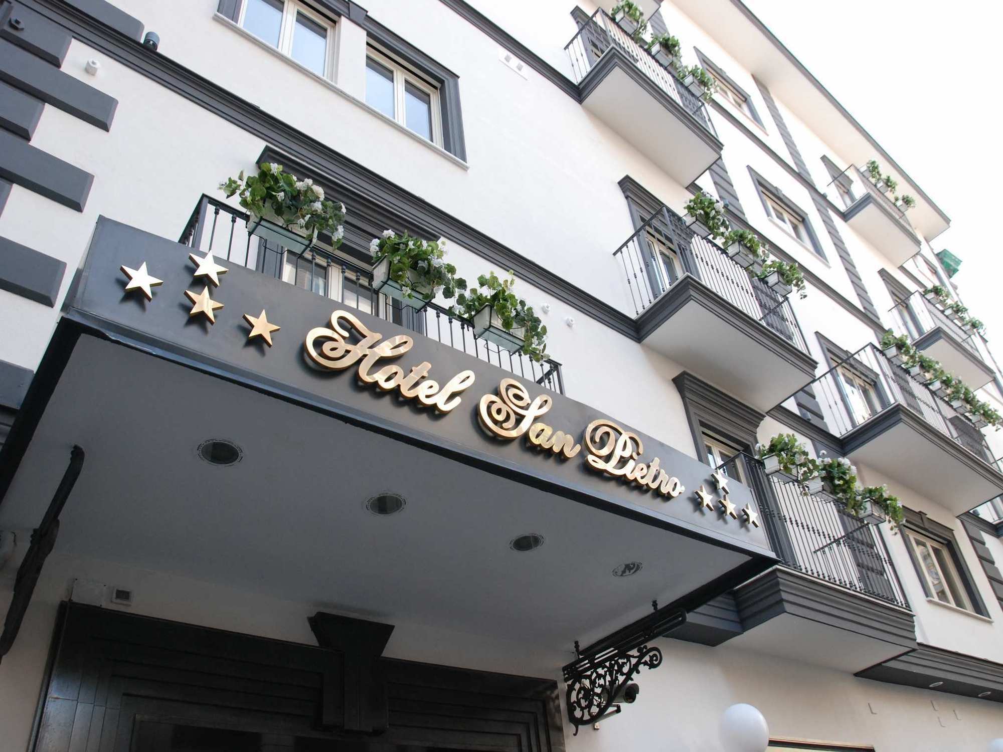 Hotel San Pietro Naples Exterior photo
